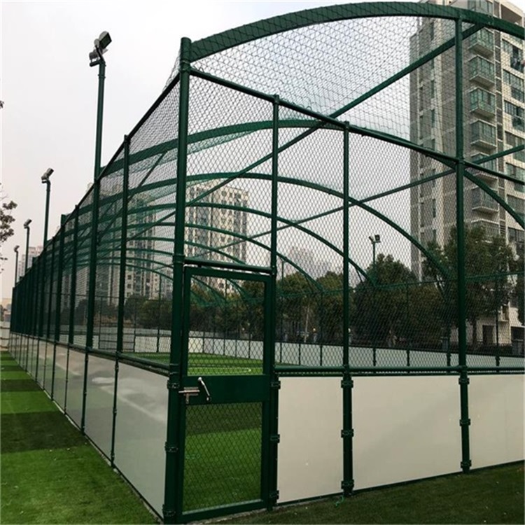 吉林PVC包塑球場圍網(wǎng)