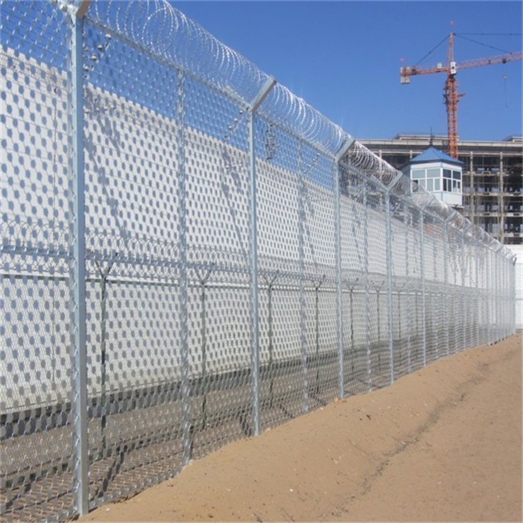 監(jiān)獄梅花形金屬隔離網(wǎng)